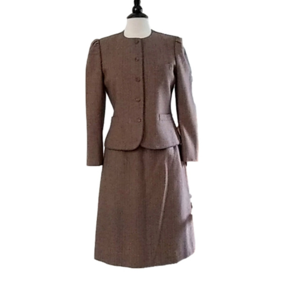 𝅺VINTAGE 2 Piece Suit Tweed Herringbone Wool Skirt Jacket  Academia Preppy - Picture 1 of 12